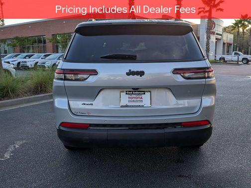 Silver Zynith 2023 Jeep Grand Cherokee L Altitude