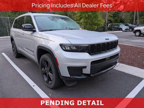 Silver Zynith 2023 Jeep Grand Cherokee L Altitude