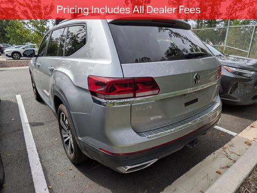 Silver Metallic 2023 Volkswagen Atlas 3.6L SEL