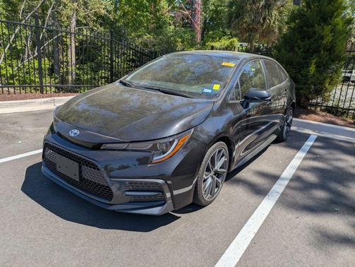 Black Sand Pearl 2021 Toyota Corolla SE