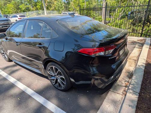 Black Sand Pearl 2021 Toyota Corolla SE