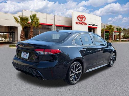 Black Sand Pearl 2021 Toyota Corolla SE