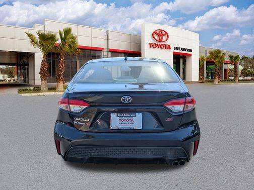 Black Sand Pearl 2021 Toyota Corolla SE