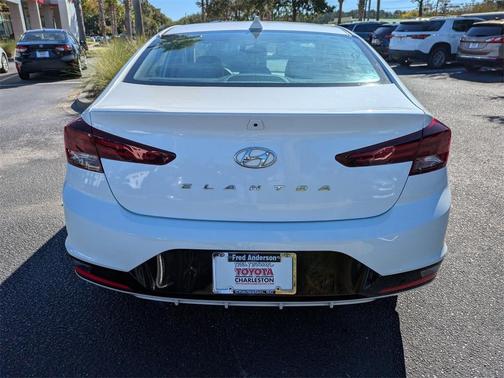 2020 Hyundai ELANTRA Value Edition