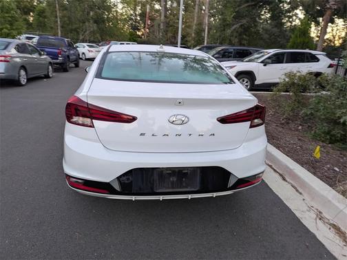 2020 Hyundai ELANTRA Value Edition