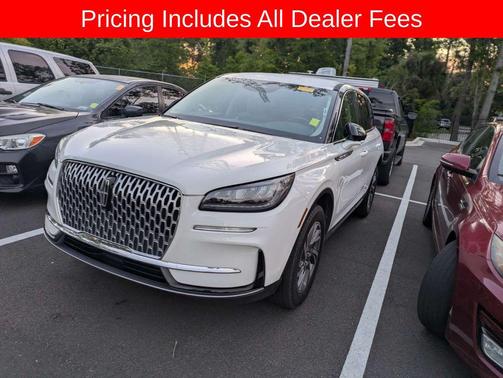 PRISTINE WHITE MET 3C 2023 Lincoln Corsair Standard