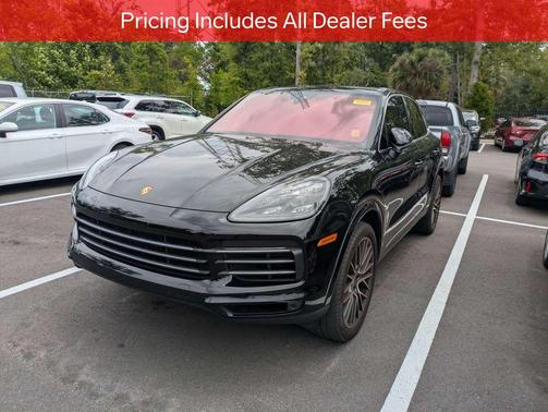 Jet Black Metallic 2019 Porsche Cayenne S