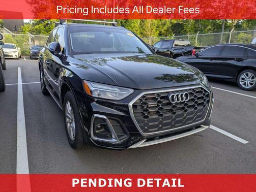 Mythos Black Metallic 2023 Audi Q5 45 S line Premium