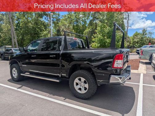 Diamond Black Crystal Pearlcoat 2019 RAM 1500 Big Horn
