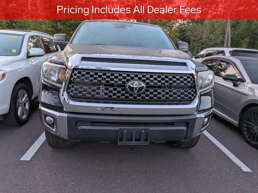 Midnight Black Metallic 2021 Toyota Tundra SR5