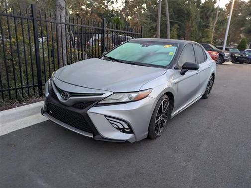 2019 Toyota Camry XSE