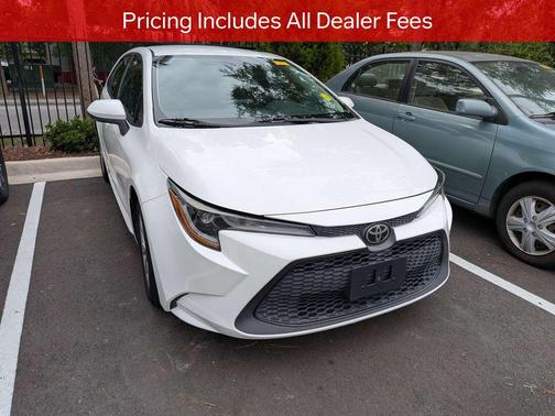 Super White 2020 Toyota Corolla LE