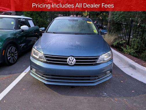 Silk Blue Metallic 2015 Volkswagen Jetta Auto SE w/Connectivity/Navigation