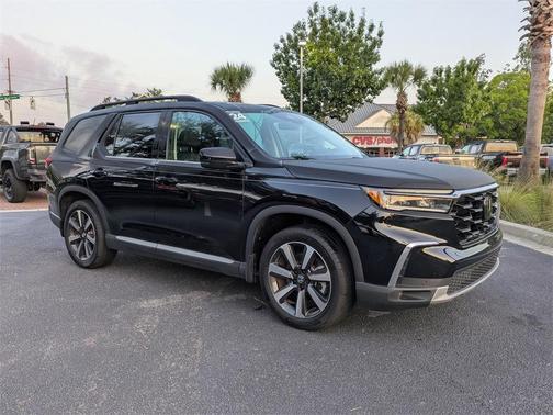 2024 Honda Pilot Touring