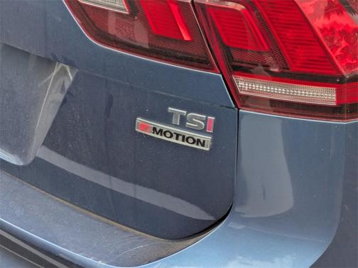 2018 Volkswagen Tiguan 2.0T SE