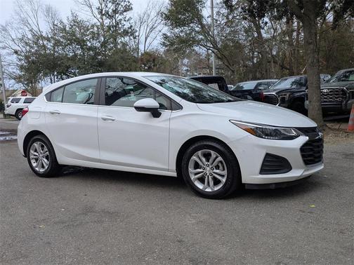 2019 Chevrolet Cruze LT