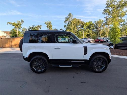 2023 Land Rover Defender 90 X-Dynamic SE