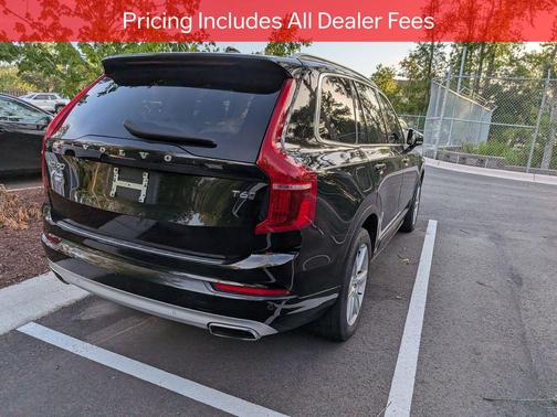 Onyx Black Metallic 2020 Volvo XC90 T6 Momentum