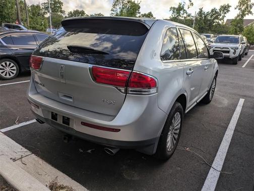 2013 Lincoln MKX Base