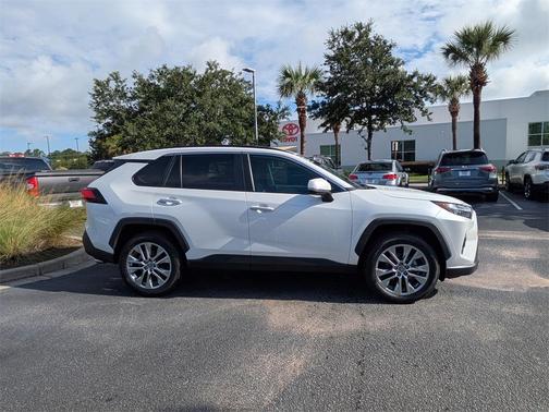 2023 Toyota RAV4 Limited