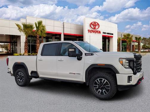 2022 GMC Sierra 2500 AT4