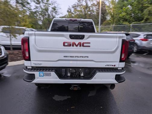 2022 GMC Sierra 2500 AT4