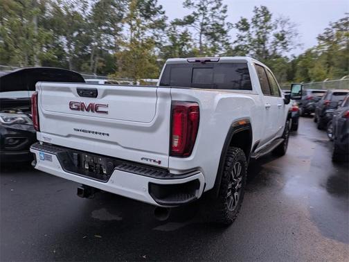 2022 GMC Sierra 2500 AT4