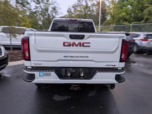 2022 GMC Sierra 2500 AT4