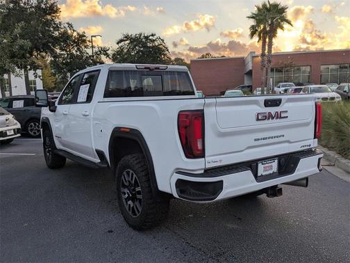 2022 GMC Sierra 2500 AT4