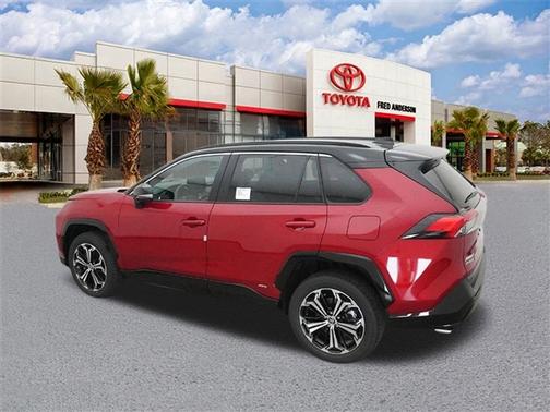 2025 Toyota RAV4 Hybrid SE