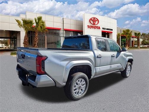 2025 Toyota Tacoma SR5
