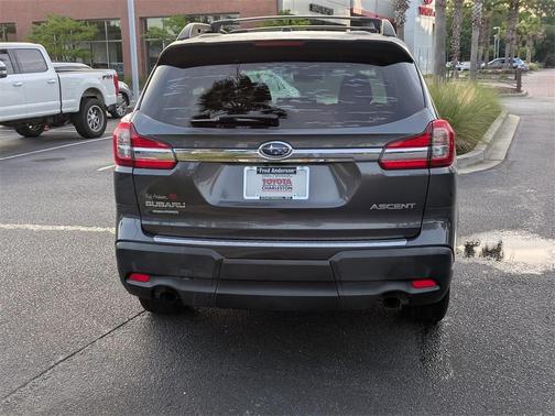 2019 Subaru Ascent Base 8-Passenger