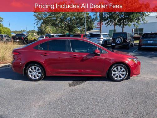 Ruby Flare Pearl 2025 Toyota Corolla LE