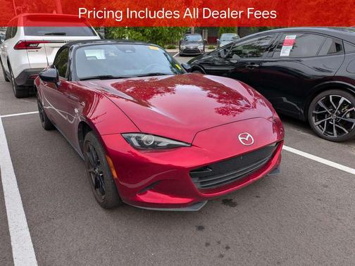 Soul Red Crystal Metallic 2024 Mazda MX-5 Miata Sport