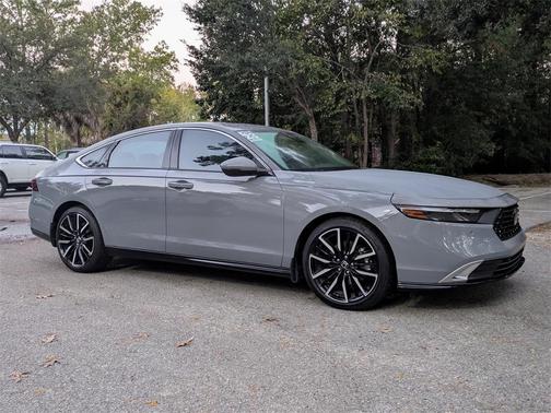 2023 Honda Accord Hybrid Touring