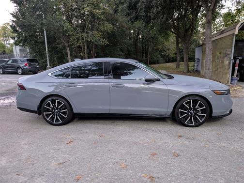 2023 Honda Accord Hybrid Touring