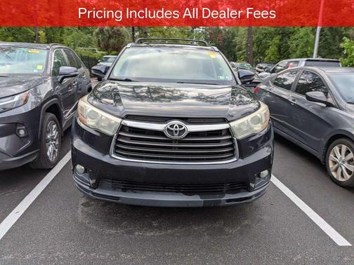 Attitude Black Metallic 2015 Toyota Highlander XLE