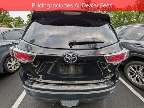 Attitude Black Metallic 2015 Toyota Highlander XLE