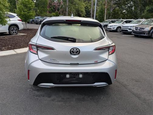 2022 Toyota Corolla Hatchback SE
