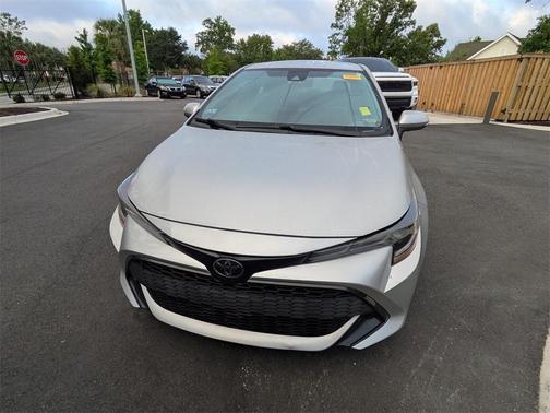 2022 Toyota Corolla Hatchback SE