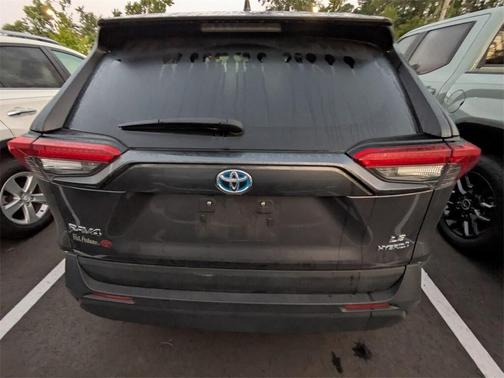 2022 Toyota RAV4 Hybrid LE