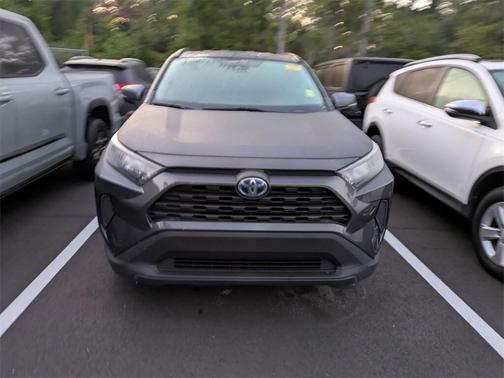 2022 Toyota RAV4 Hybrid LE