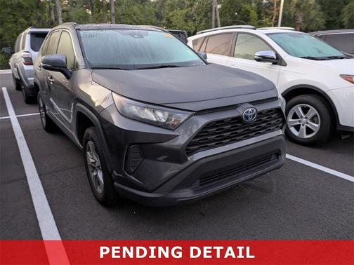 2022 Toyota RAV4 Hybrid LE