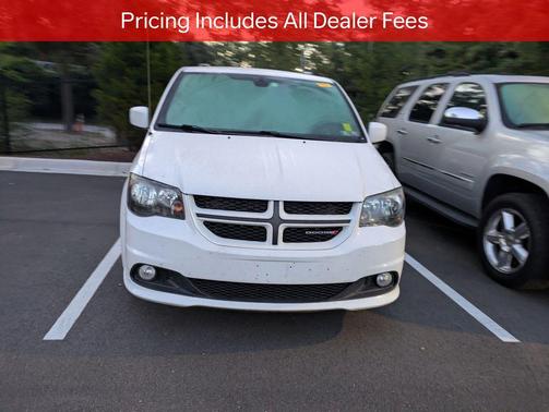 White Knuckle Clearcoat 2018 Dodge Grand Caravan GT