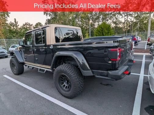 Black Clearcoat 2024 Jeep Gladiator Mojave X