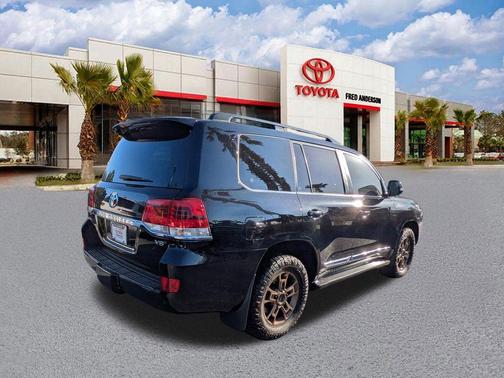 Midnight Black Metallic 2020 Toyota Land Cruiser Base