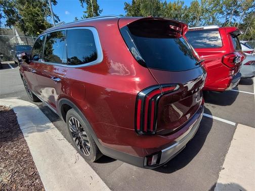 2023 Kia Telluride SX