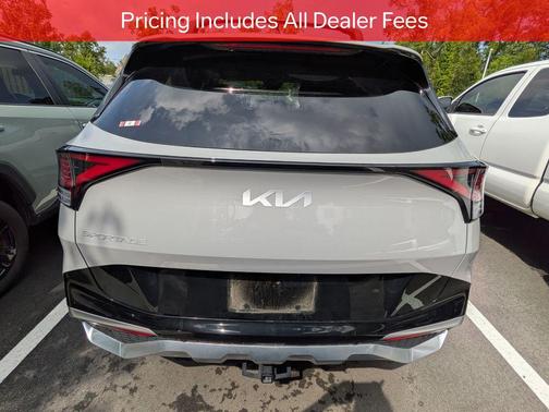 Wolf Gray 2023 Kia Sportage SX