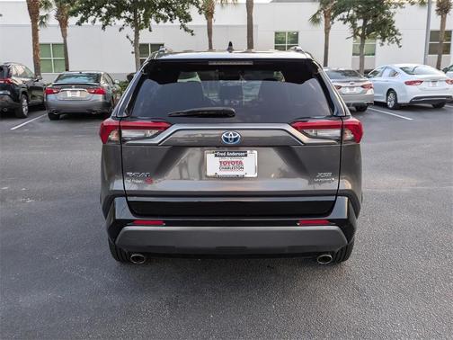 2021 Toyota RAV4 Hybrid XSE