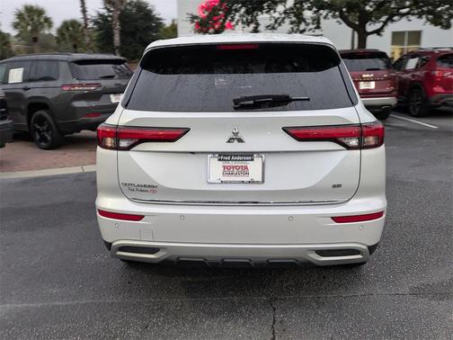 2022 Mitsubishi Outlander SE 2.5 S-AWC